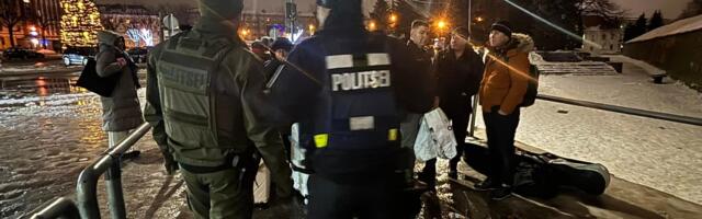 “Эти люди хотят пройти границу без очереди!”: в популярной фейсбук-группе о границе аноним пытался организовать травлю