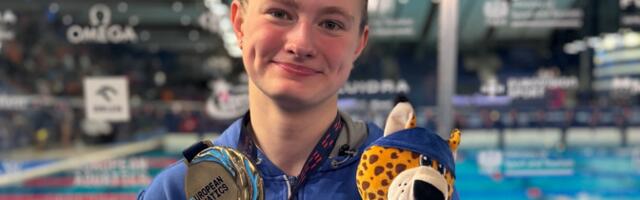 "Эстония гордится тобой": Карис отреагировал на триумф Ефимовой на ЧЕ по плаванию