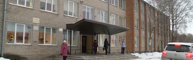 Нарвские школы почти полностью укомплектовались учителями