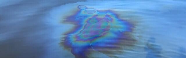 В реку Порийыги просочилось дизельное топливо