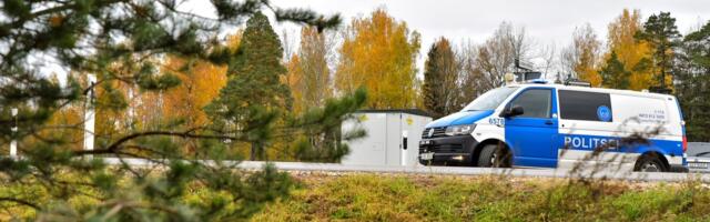 В Харьюмаа в кювете найден мужчина без сознания. Полиция просит помощи!