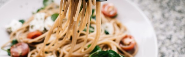 Шопинг со вкусом: топ-9 ресторанов и кафе в таллиннских торговых центрах