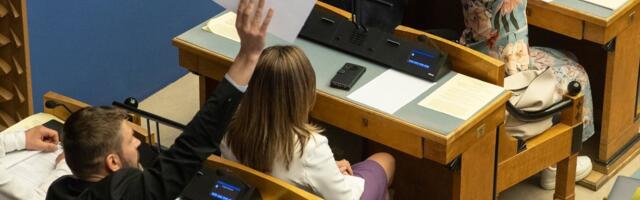 „Доходы государства за четыре года увеличились на 35%, а расходы - на 50%“. В Рийгикогу обсудили состояние государственных финансов