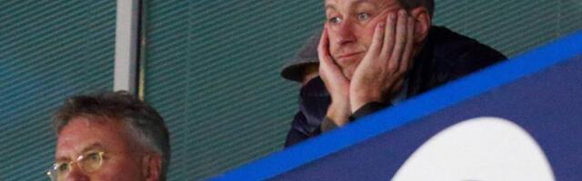 Абрамович исковеркал фамилию и, возможно, из-за этого уволил работника