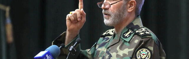 Командующий вооруженными силами Ирана приказал войскам подготовиться к отражению атак