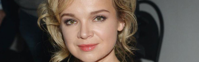 Цымбалюк-Романовская потребовала от Джигарханяна оплатить ее крупный долг