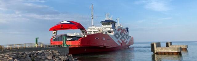 Министерство не планирует расширять для постоянных жителей льготы на паромах крупных островов