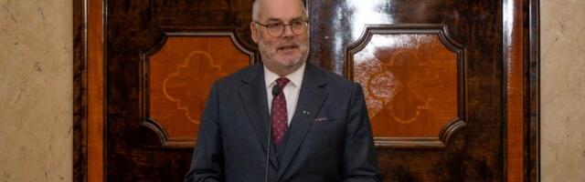 Президент Эстонии провозгласил восемь законов