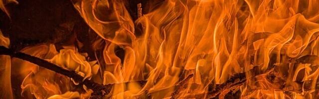 В волости Козе сгорел двухэтажный жилой дом