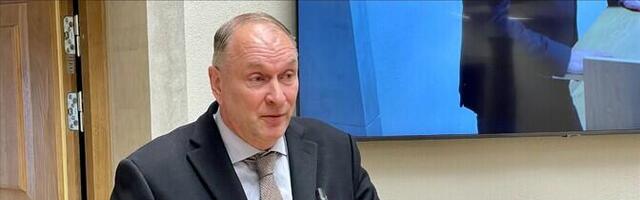 Вице-мэр Нарвы Олег Карпиков вступил в Центристскую партию