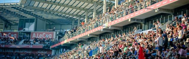 МНЕНИЕ | „Левадия“ испугалась своих фанатов?