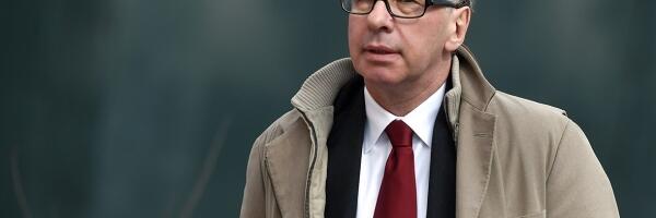 Миллиардер Авен просит возбудить уголовное дело против Браже за клевету