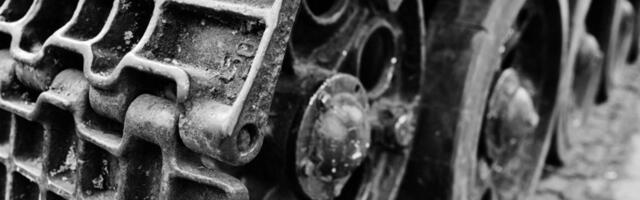 Гей-бомба, боевые мыши и любимец Черчилля: самые странные военные изобретения, с которыми все пошло не так