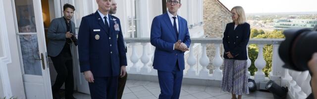 ВИДЕО И ФОТО | Главнокомандующий объединенными силами НАТО в Европе и Кристен Михал сделали совместное заявление 