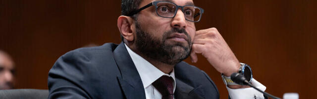 В ФБР обнаружили материалы с деталями расследования якобы имевшихся контактов Трампа с РФ