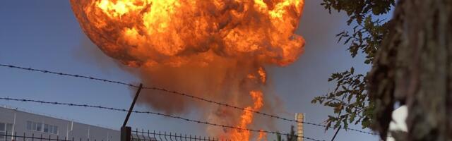 ВИДЕО | В Литве загорелся газовый поезд, в результате взрыва пострадал один человек. Площадь возгорания продолжает увеличиваться
