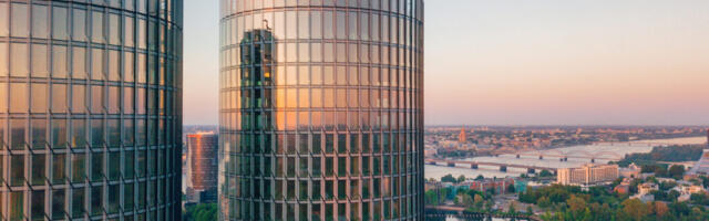 Башни-небоскребы в Риге избавились от враждебной буквы Z