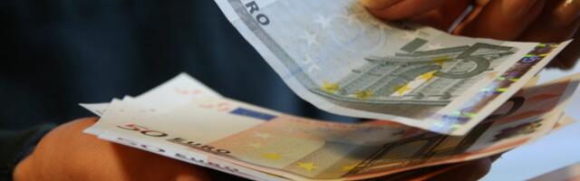 The Bell_ Сбербанк нашел способ переводить деньги клиентов на европейские карты, несмотря на отключение от SWIFT