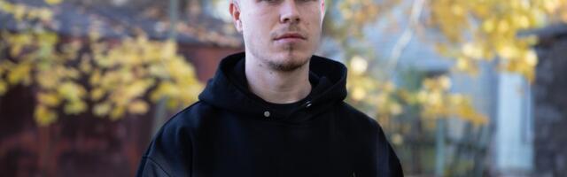 Футболист сборной Эстонии продолжит карьеру в старейшем клубе элиты Шотландии