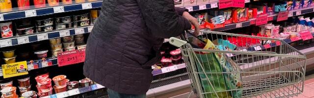 Пожилая нарвитянка: “Управляют так, что жить уже не хочется”