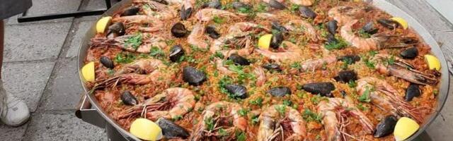 В Старом городе приготовят паэлью на свежем воздухе — с безлимитной сангрией