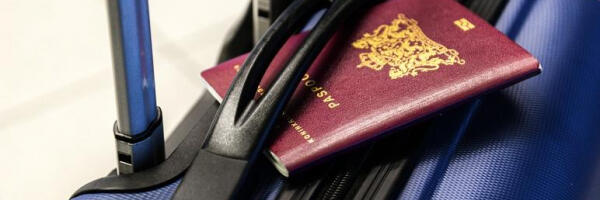 Юридический ликбез: Эстония ввела единый документ для потерявших документы за границей