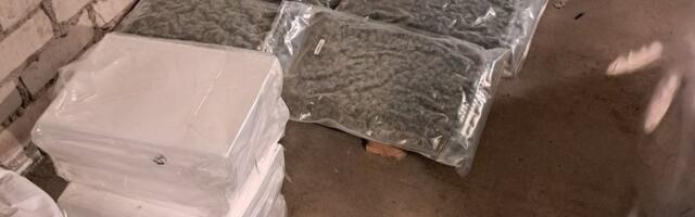 ФОТО И ВИДЕО | В Риге у наркодельца обнаружили наркотики на сумму около 30 млн евро