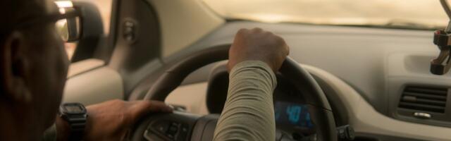 Курьезный случай. Клиентка такси попросила квитанцию, в ответ водитель напал на нее