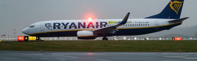 Полеты в условиях пандемии: житель Эстонии отсудил у Ryanair деньги и за состоявшийся рейс
