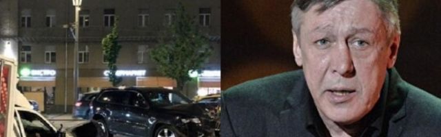 Кто был за рулем машины Ефремова?