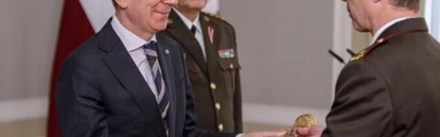 NBS komandieri Pudānu paaugstina par ģenerālleitnantu