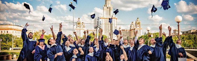 Реализация программы бесплатного обучения в вузах России продолжится и в 2021/2022 учебном году