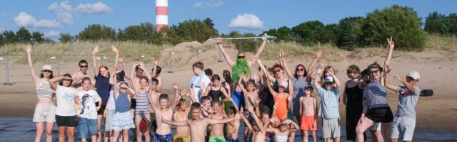 Нептун, банан и подкасты: как прошла смена морского лагеря в Нарва-Йыэсуу