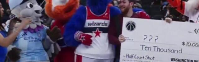 ВИДЕО | Баскетбольный фанат поверил, что выиграл 10 000 долларов — но это оказалась жестокая первоапрельская шутка!