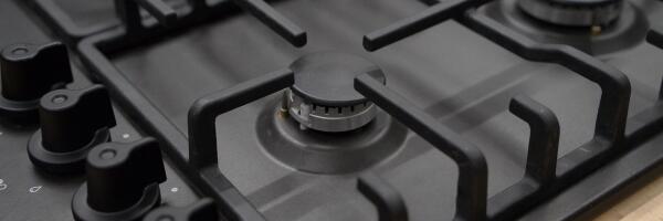 О чем пишет пресса: влияние войны в Иране на кошельки латвийцев, проверки в магазинах Mere