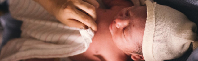 11-летняя девочка родила здорового ребенка и удивила родителей