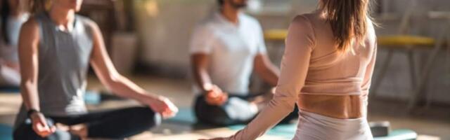 Как стать инструктором по йоге: где обучиться с нуля