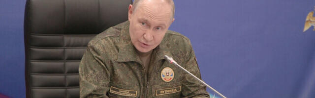 CNN: война тянет российскую экономику на дно вместе с рейтингами Путина