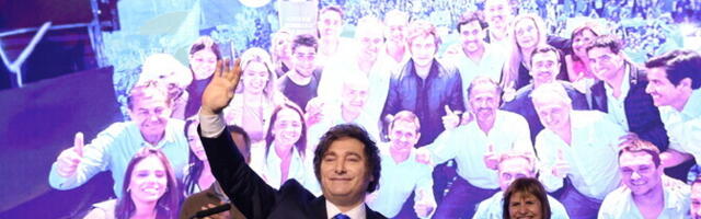На промежуточных выборах в Аргентине победили сторонники президента-либертарианца