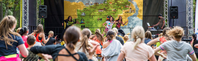 Помоги танцуя!