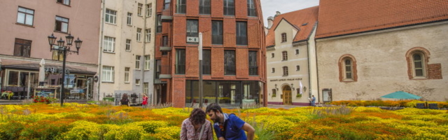 ”Рига без тебя — не Рига”: как столица Латвии будет спасать туристический сезон