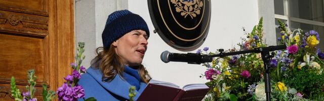 Перед Канцелярией президента вновь пройдёт акция чтения в честь Дня родного языка