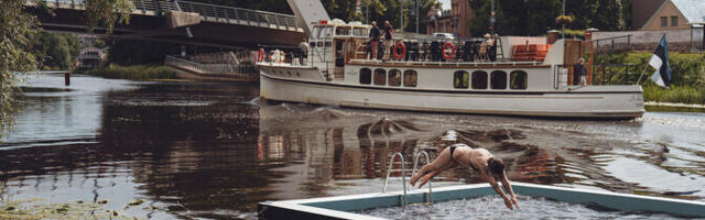 Фото: перед городским фестивалем на Эмайыги открыли инсталляцию дуэта немецких художников