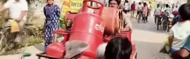 В нескольких регионах Индии вспыхнули протесты из-за нехватки газа