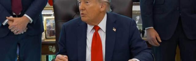 Трамп подписал указ о тюремном сроке за сожжение американского флага