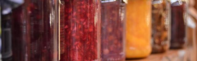 Пищевой технолог: правильно приготовленное варенье может храниться годами