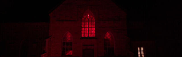 "Горизонт" побывал в церкви на лазерном шоу