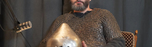 ВИДЕО: Алексей Блохин о секретах исторической реконструкции