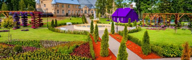 В Эстонии открылся уникальный тематический парк по мотивам «Алисы в стране чудес»