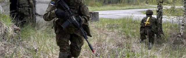 Затягивание с принятием закона оставило некоторых участников военных учений без пособия по безработице 